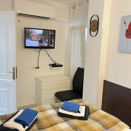 Edificio Gloria Daire *