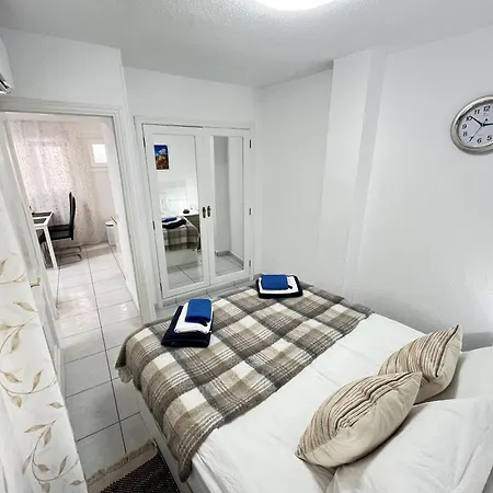 Edificio Gloria * Los Cristianos (Tenerife)