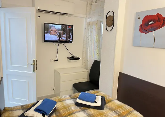 Edificio Gloria Apartman *