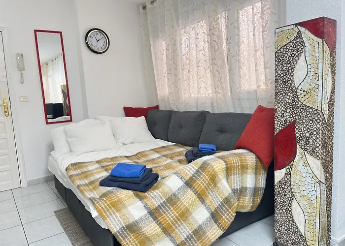 Edificio Gloria Los Cristianos