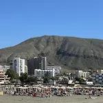 Edificio Gloria Apartman *