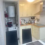 Edificio Gloria Apartman *